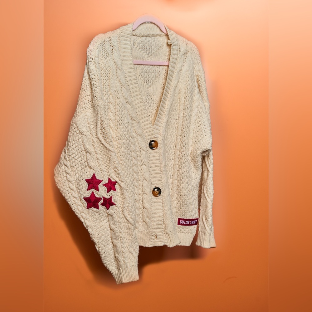 Taylor swift limited ed. Red (Taylor’s Version) cardigan size M/L lightly worn